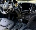 Сірий Джип Cherokee, об'ємом двигуна 3.2 л та пробігом 13 тис. км за 23999 $, фото 5 на Automoto.ua