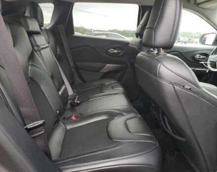 Сірий Джип Cherokee, об'ємом двигуна 0 л та пробігом 83 тис. км за 3000 $, фото 9 на Automoto.ua