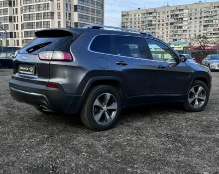 Серый Джип Чероки, объемом двигателя 3.2 л и пробегом 182 тыс. км за 14800 $, фото 1 на Automoto.ua