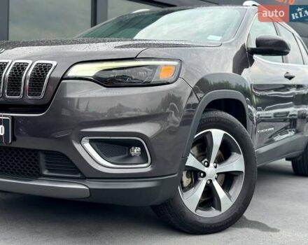 Сірий Джип Cherokee, об'ємом двигуна 2.36 л та пробігом 144 тис. км за 16200 $, фото 2 на Automoto.ua