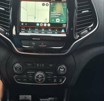 Сірий Джип Cherokee, об'ємом двигуна 3.24 л та пробігом 50 тис. км за 21900 $, фото 5 на Automoto.ua