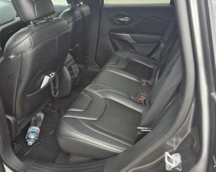 Сірий Джип Cherokee, об'ємом двигуна 2.36 л та пробігом 60 тис. км за 16500 $, фото 11 на Automoto.ua