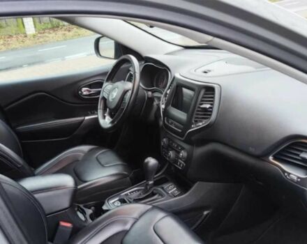 Серый Джип Чероки, объемом двигателя 2.4 л и пробегом 108 тыс. км за 8900 $, фото 10 на Automoto.ua