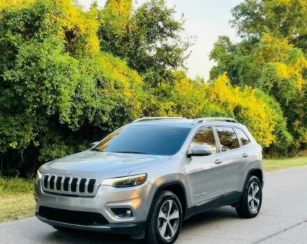 Серый Джип Чероки, объемом двигателя 3.2 л и пробегом 38 тыс. км за 14500 $, фото 2 на Automoto.ua