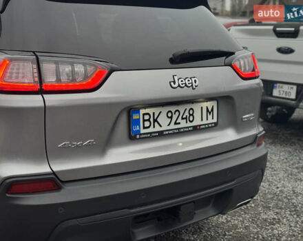 Серый Джип Чероки, объемом двигателя 3.24 л и пробегом 103 тыс. км за 16950 $, фото 12 на Automoto.ua