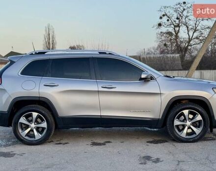 Сірий Джип Cherokee, об'ємом двигуна 3.24 л та пробігом 87 тис. км за 19900 $, фото 10 на Automoto.ua
