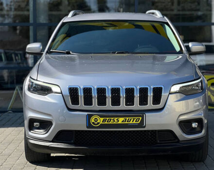 Сірий Джип Cherokee, об'ємом двигуна 2.4 л та пробігом 107 тис. км за 17600 $, фото 1 на Automoto.ua