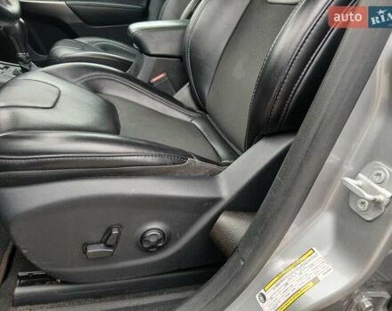 Серый Джип Чероки, объемом двигателя 2.36 л и пробегом 129 тыс. км за 13200 $, фото 13 на Automoto.ua