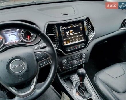 Серый Джип Чероки, объемом двигателя 2.4 л и пробегом 111 тыс. км за 17300 $, фото 17 на Automoto.ua