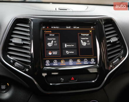 Сірий Джип Cherokee, об'ємом двигуна 3.24 л та пробігом 157 тис. км за 18500 $, фото 16 на Automoto.ua