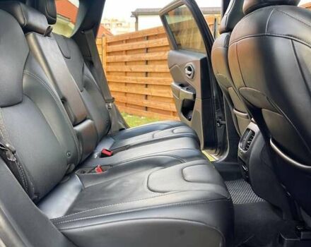 Серый Джип Чероки, объемом двигателя 3.2 л и пробегом 122 тыс. км за 18499 $, фото 23 на Automoto.ua