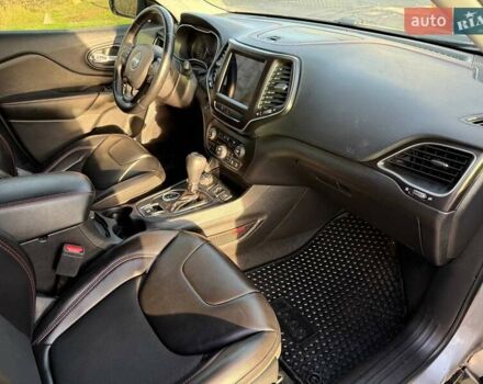 Серый Джип Чероки, объемом двигателя 3.24 л и пробегом 110 тыс. км за 22500 $, фото 20 на Automoto.ua