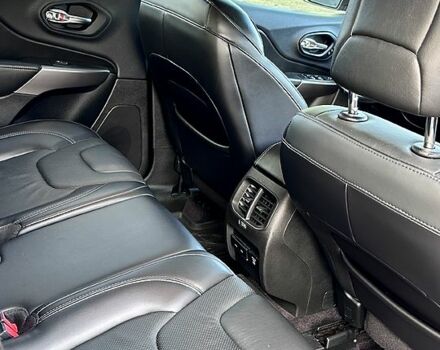 Серый Джип Чероки, объемом двигателя 3.2 л и пробегом 182 тыс. км за 14800 $, фото 9 на Automoto.ua