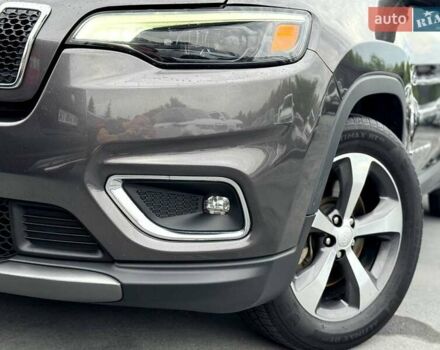 Сірий Джип Cherokee, об'ємом двигуна 2.36 л та пробігом 144 тис. км за 16200 $, фото 5 на Automoto.ua