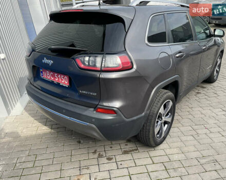 Сірий Джип Cherokee, об'ємом двигуна 2.36 л та пробігом 160 тис. км за 16500 $, фото 5 на Automoto.ua