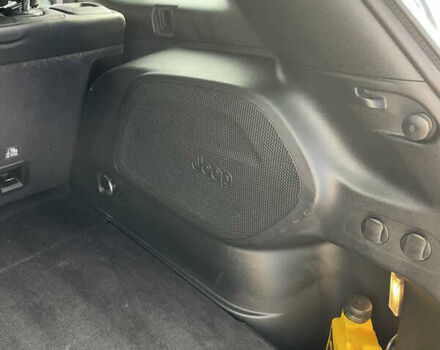 Серый Джип Чероки, объемом двигателя 2.36 л и пробегом 160 тыс. км за 14500 $, фото 22 на Automoto.ua