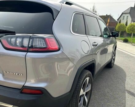 Сірий Джип Cherokee, об'ємом двигуна 0.32 л та пробігом 79 тис. км за 17000 $, фото 3 на Automoto.ua