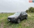 Сірий Джип Cherokee, об'ємом двигуна 3.2 л та пробігом 197 тис. км за 18900 $, фото 1 на Automoto.ua