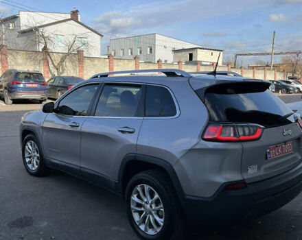 Серый Джип Чероки, объемом двигателя 2.4 л и пробегом 99 тыс. км за 15950 $, фото 6 на Automoto.ua