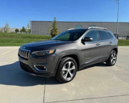 Джип Чероки 2019 в Житомире на Automoto.ua Серый Джип Чероки, объемом двигателя 3.2 л и пробегом 42 тыс. км за 15200 $, фото 2 на Automoto.ua