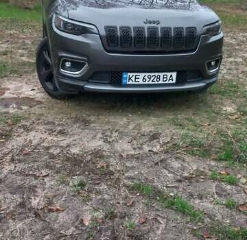 Серый Джип Чероки, объемом двигателя 2.36 л и пробегом 118 тыс. км за 16500 $, фото 4 на Automoto.ua