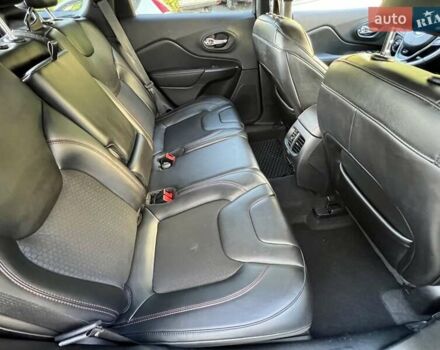 Сірий Джип Cherokee, об'ємом двигуна 3.2 л та пробігом 197 тис. км за 18900 $, фото 22 на Automoto.ua