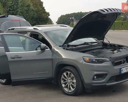 Серый Джип Чероки, объемом двигателя 3.24 л и пробегом 61 тыс. км за 19000 $, фото 25 на Automoto.ua