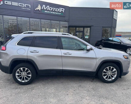 Серый Джип Чероки, объемом двигателя 2.4 л и пробегом 220 тыс. км за 15999 $, фото 8 на Automoto.ua