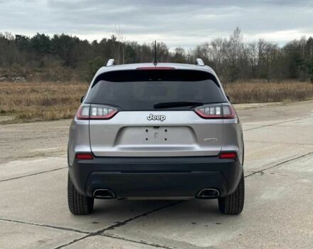 Серый Джип Чероки, объемом двигателя 0 л и пробегом 111 тыс. км за 11000 $, фото 2 на Automoto.ua