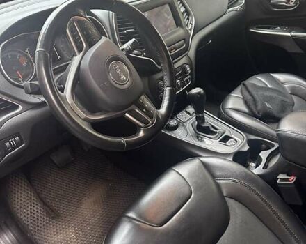 Серый Джип Чероки, объемом двигателя 2.36 л и пробегом 139 тыс. км за 17770 $, фото 3 на Automoto.ua