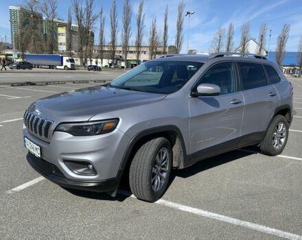 Сірий Джип Cherokee, об'ємом двигуна 0.24 л та пробігом 24 тис. км за 18600 $, фото 7 на Automoto.ua