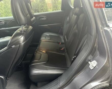 Серый Джип Чероки, объемом двигателя 2.36 л и пробегом 139 тыс. км за 17770 $, фото 4 на Automoto.ua