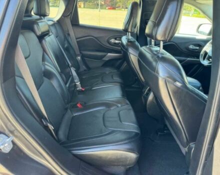 Джип Чероки 2019 в Житомире на Automoto.ua Серый Джип Чероки, объемом двигателя 3.2 л и пробегом 42 тыс. км за 15200 $, фото 11 на Automoto.ua