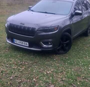 Серый Джип Чероки, объемом двигателя 2.36 л и пробегом 118 тыс. км за 16500 $, фото 13 на Automoto.ua