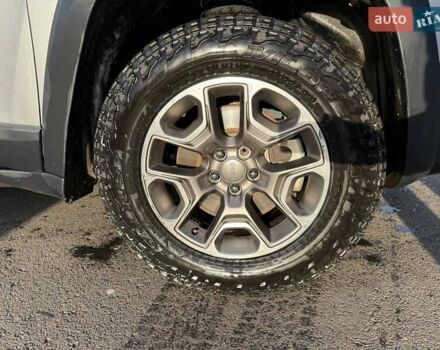 Серый Джип Чероки, объемом двигателя 3.24 л и пробегом 110 тыс. км за 22500 $, фото 16 на Automoto.ua