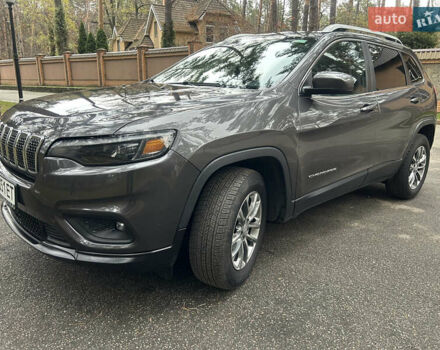 Сірий Джип Cherokee, об'ємом двигуна 3.24 л та пробігом 90 тис. км за 19800 $, фото 2 на Automoto.ua
