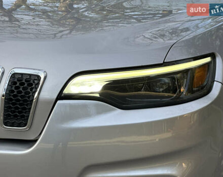 Серый Джип Чероки, объемом двигателя 2.4 л и пробегом 165 тыс. км за 15699 $, фото 47 на Automoto.ua