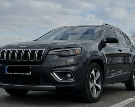Сірий Джип Cherokee, об'ємом двигуна 0 л та пробігом 80 тис. км за 15900 $, фото 2 на Automoto.ua