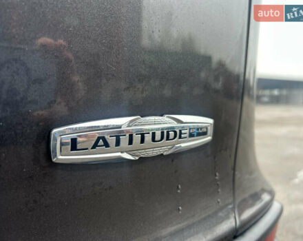 Сірий Джип Cherokee, об'ємом двигуна 2.36 л та пробігом 160 тис. км за 15600 $, фото 27 на Automoto.ua