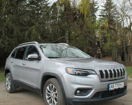 Сірий Джип Cherokee, об'ємом двигуна 3.24 л та пробігом 26 тис. км за 21500 $, фото 4 на Automoto.ua