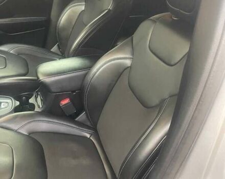 Сірий Джип Cherokee, об'ємом двигуна 2.36 л та пробігом 140 тис. км за 15500 $, фото 11 на Automoto.ua