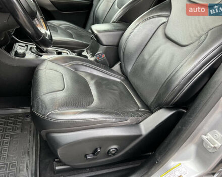 Джип Чероки 2020 в Харькове на Automoto.ua Серый Джип Чероки, объемом двигателя 3.24 л и пробегом 45 тыс. км за 18700 $, фото 30 на Automoto.ua