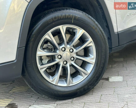 Серый Джип Чероки, объемом двигателя 2.4 л и пробегом 165 тыс. км за 15699 $, фото 24 на Automoto.ua