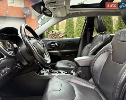 Сірий Джип Cherokee, об'ємом двигуна 3.24 л та пробігом 104 тис. км за 17200 $, фото 44 на Automoto.ua