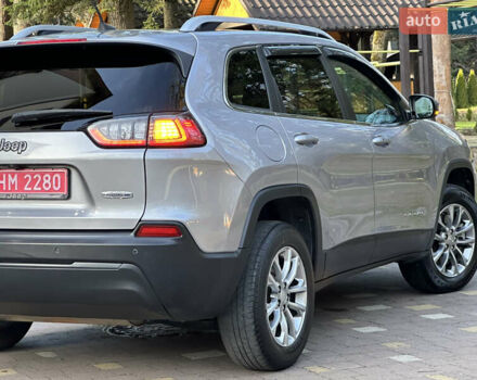 Серый Джип Чероки, объемом двигателя 2.4 л и пробегом 165 тыс. км за 15699 $, фото 134 на Automoto.ua