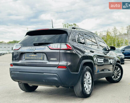 Сірий Джип Cherokee, об'ємом двигуна 2.36 л та пробігом 77 тис. км за 15999 $, фото 1 на Automoto.ua