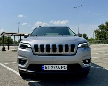 Джип Чероки 2020 в Киеве на Automoto.ua Серый Джип Чероки, объемом двигателя 2.4 л и пробегом 130 тыс. км за 16700 $, фото 4 на Automoto.ua