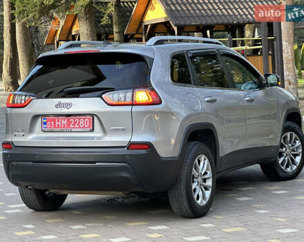 Серый Джип Чероки, объемом двигателя 2.4 л и пробегом 165 тыс. км за 15699 $, фото 123 на Automoto.ua