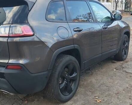 Сірий Джип Cherokee, об'ємом двигуна 3.24 л та пробігом 65 тис. км за 23200 $, фото 7 на Automoto.ua