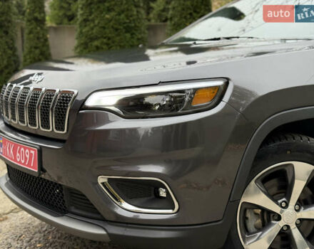 Сірий Джип Cherokee, об'ємом двигуна 3.24 л та пробігом 104 тис. км за 17200 $, фото 8 на Automoto.ua